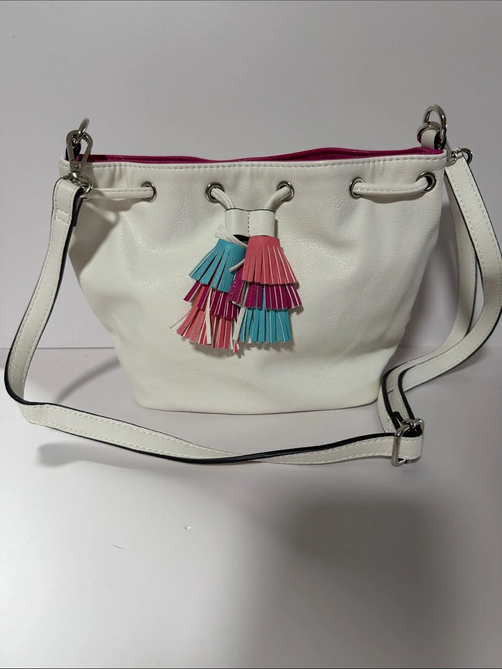 Candie's White Crossbody Bucket Bag with Pink & Teal Tassels
